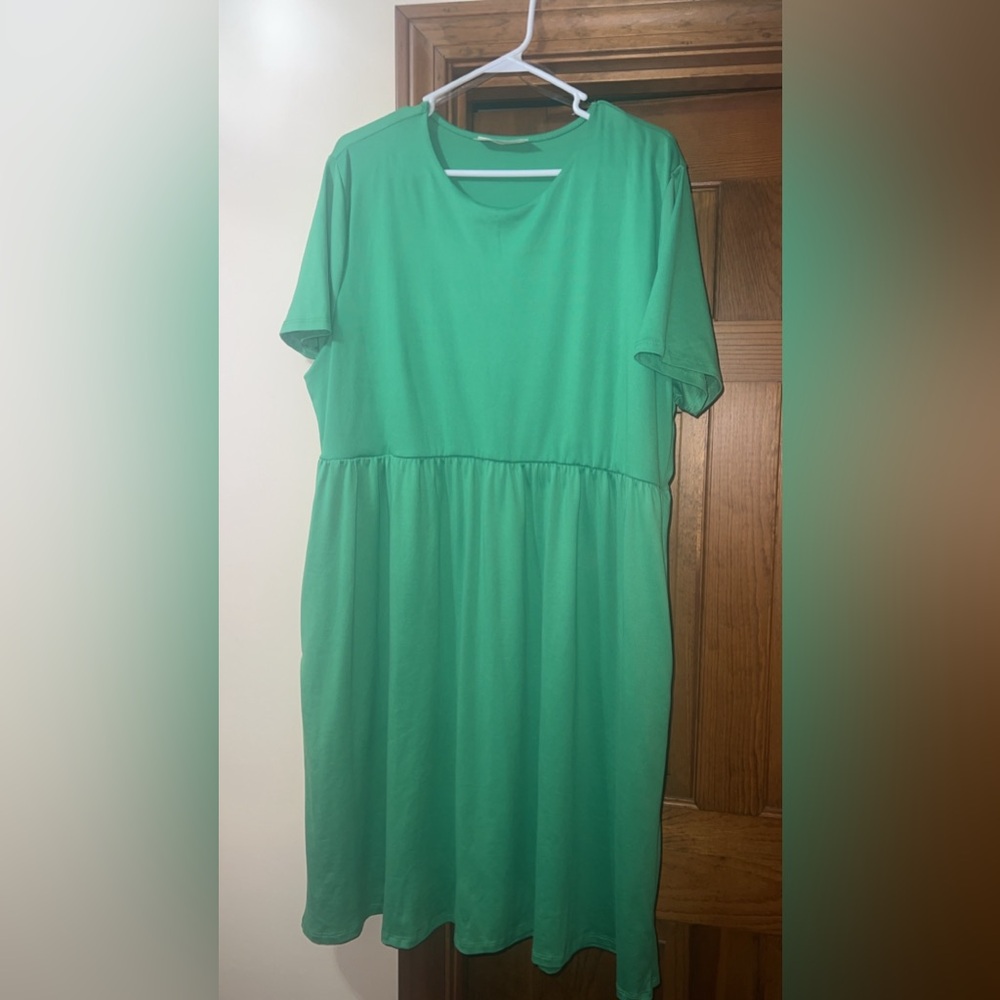 Green ballerina dress